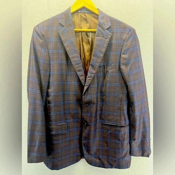 Hart Schaffner Marx Sport Coat, New York Fit plaid pattern hipster. Office - Picture 1 of 13